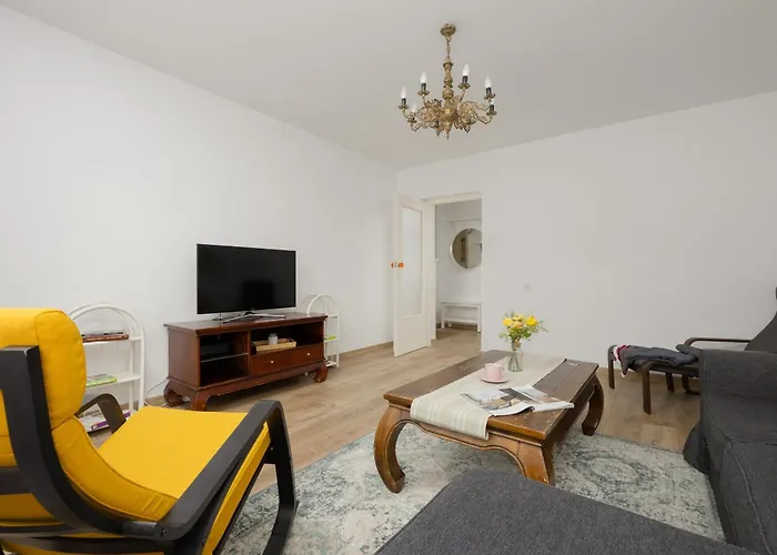 Unique Apartment In Gdynia By Noclegi Renters