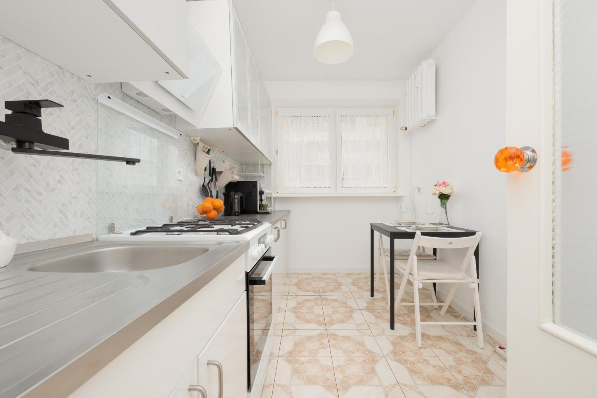 Apartment Unique In By Renters Gdynia