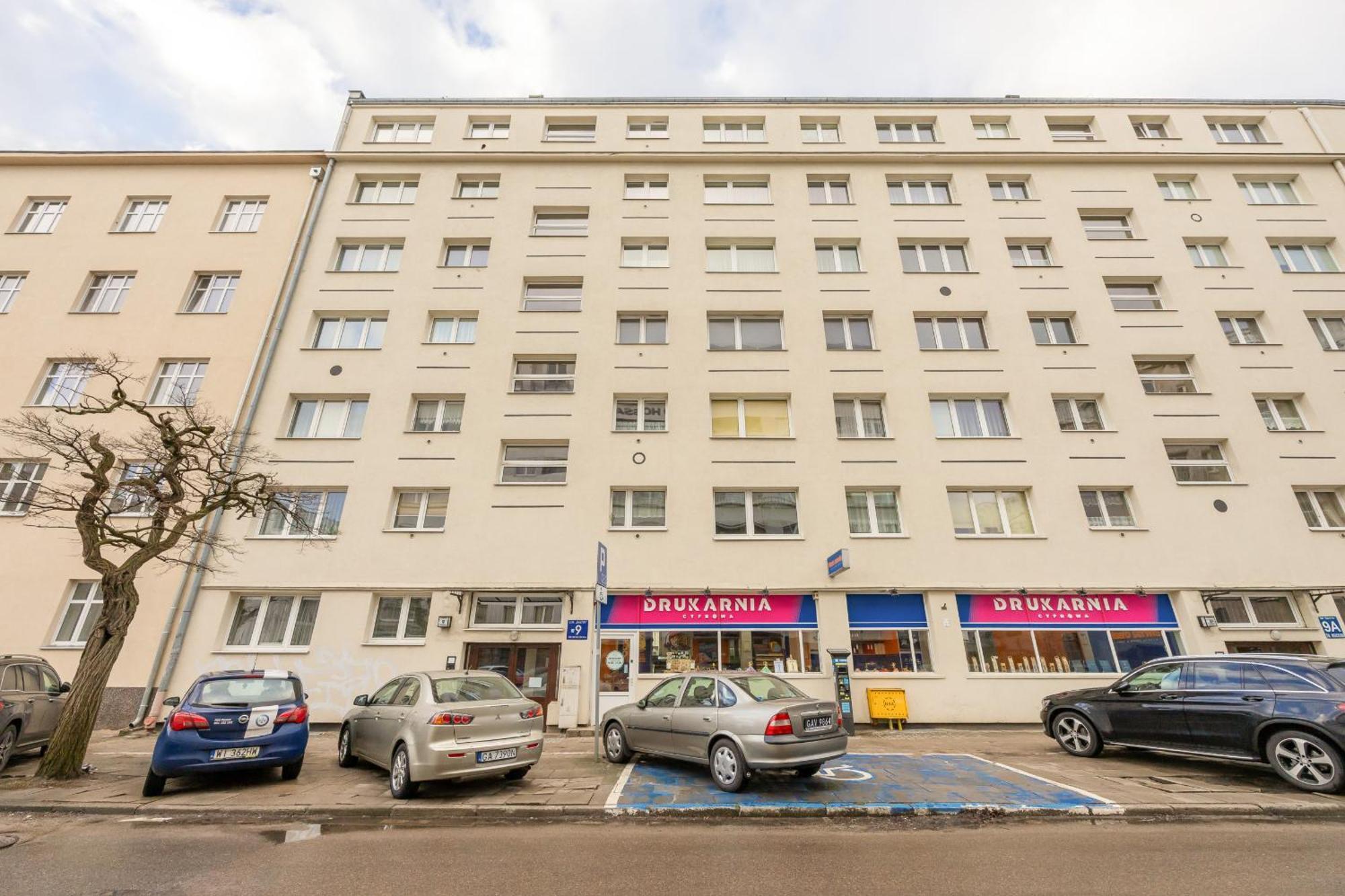 Unique In By Renters Apartment *