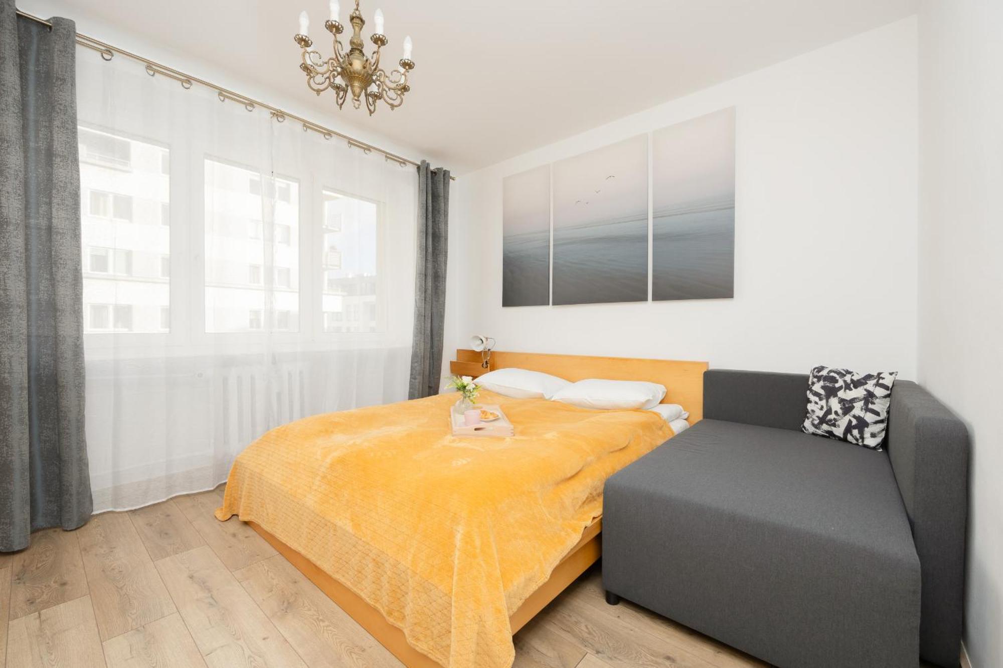 Unique In By Renters